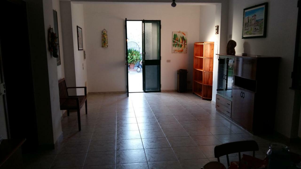 La Casa Tra I Limoni Di Rosmarino Park It083O84B59Cp6Px5J Villa ซานตากาตา ดี มิลลิเตลโล ภายนอก รูปภาพ